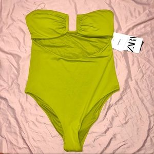 Zara NWT Green women’s swimsuit size medium